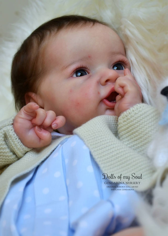 Charlotte 11 months - Laura Lee Eagles - Crea tu