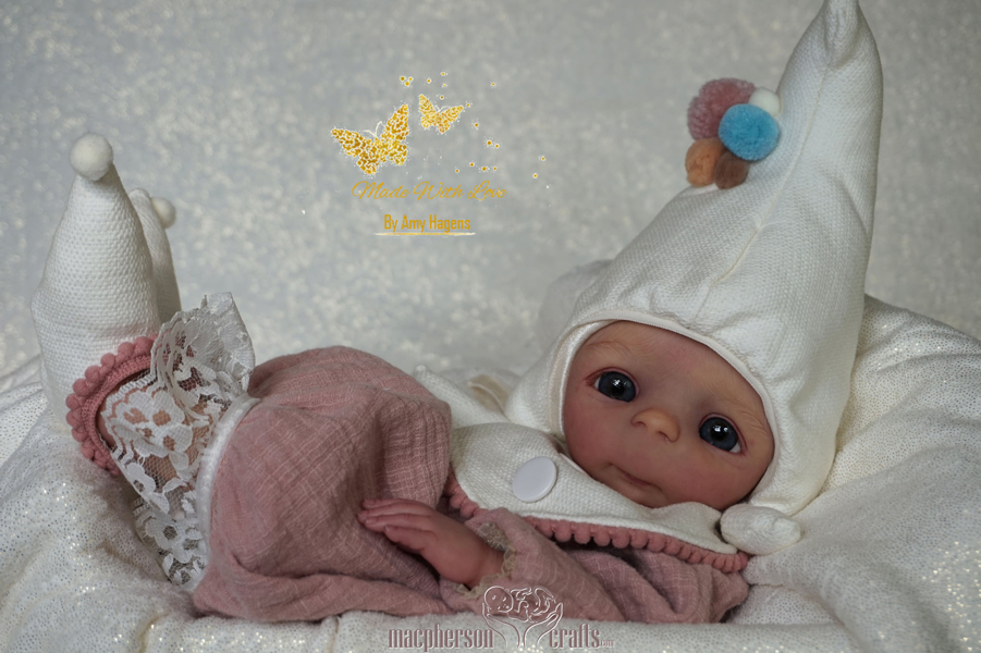 ***ORIGINAL*** unpainted reborn doll kit Holly by Pat Moulton 