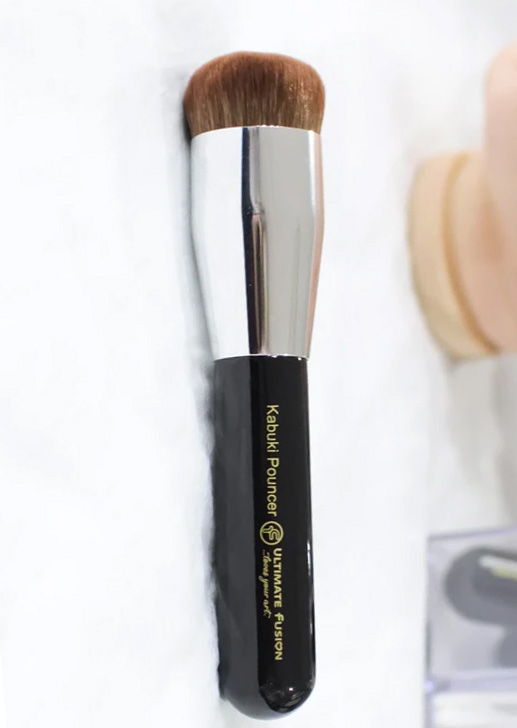 Ultimate Fusion ~ Kabuki Pouncer Brush