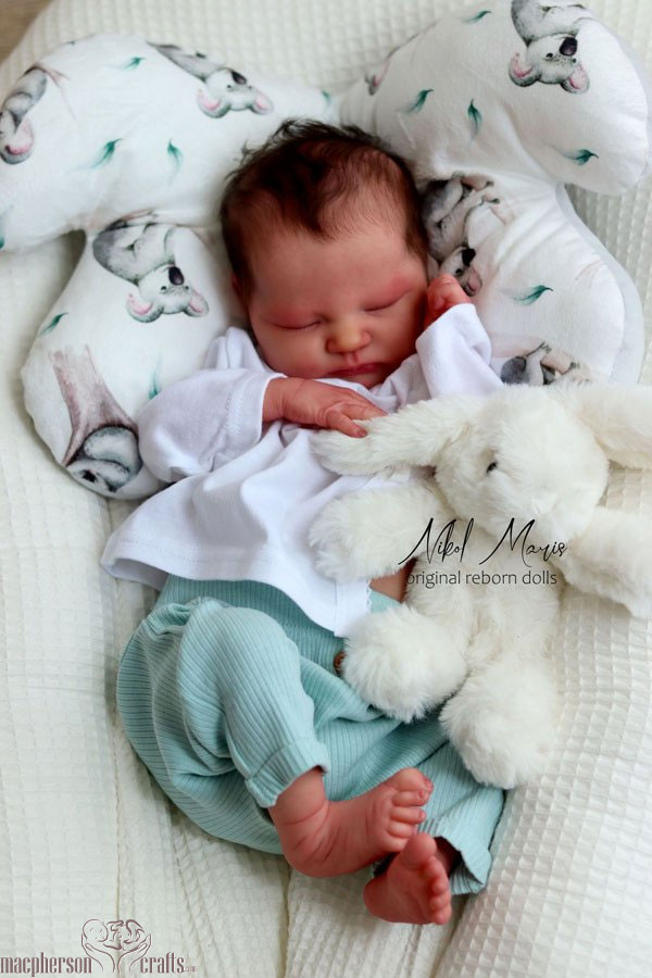 Resultado de imagen de kit mini bebe reborn Quinlynn  Baby girl dolls,  Newborn baby dolls, Reborn baby girl
