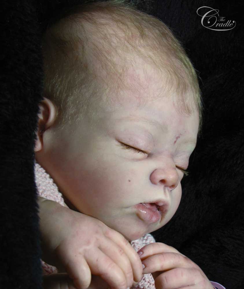 Lara by Linda Murray