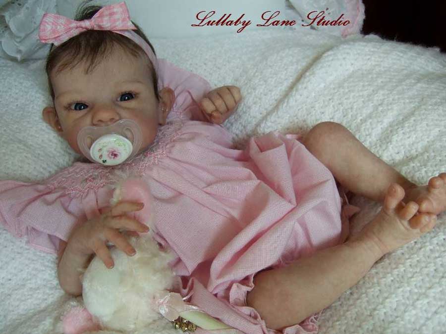Bebê Reborn ORIGINAL - kit Sally by Regina Swialkowski